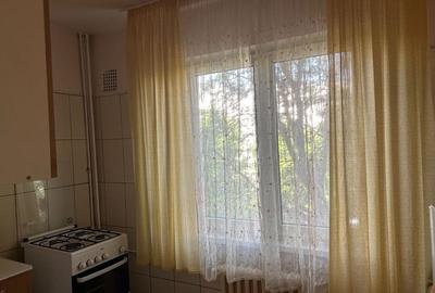 Garsoniera mobilata utilata 8 min Metrou Aparatorii Patriei - 4