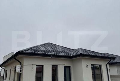 Casă cu 4 camere cu Teren 260 Mp în Central