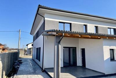 Casă cu 4 camere în Bazoș - 5