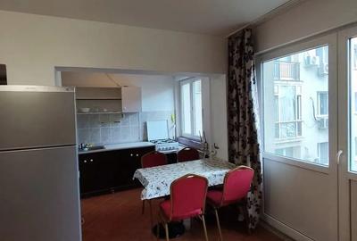 Apartament cu 2 camere în Calea Victoriei