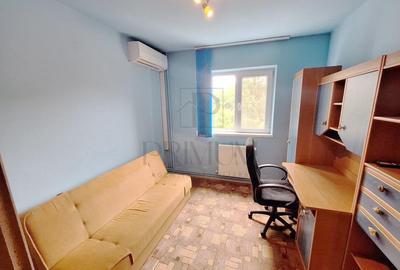 Apartament cu 3 camere semidecomandat, mobilat în Dacia - 4