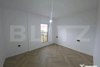 Casă cu 4 camere cu Teren 300 Mp în Central