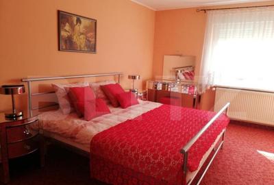 Apartament cu 7 camere Central - 2