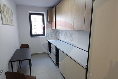Apartament cu 2 camere decomandat în Băneasa