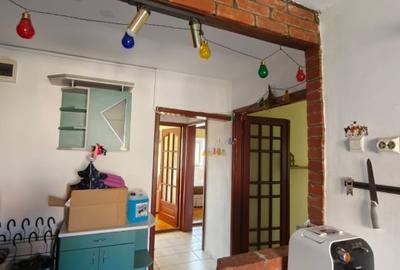 Apartament cu 3 camere decomandat, mobilat în Soarelui - 1