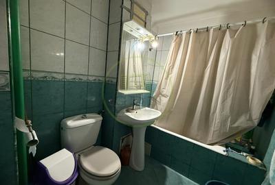 Apartament cu 4 camere decomandat, mobilat în Rovine - 9