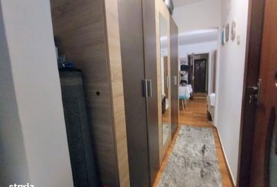 Apartament cu 3 camere semidecomandat în Albești - 2