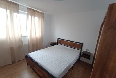 Apartament cu 3 camere decomandat în Central - 1
