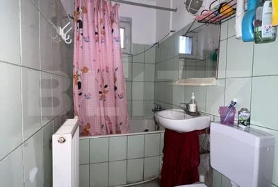 Apartament cu 2 camere, semidecomandat, zona micro 3 - 4