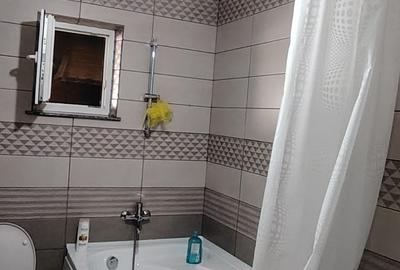 Casă individuală cu 5 camere cu Teren 250 Mp în Central - 9