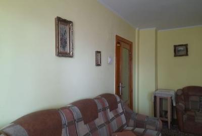 Apartament cu 3 camere decomandat în Spitalul Județean - 6