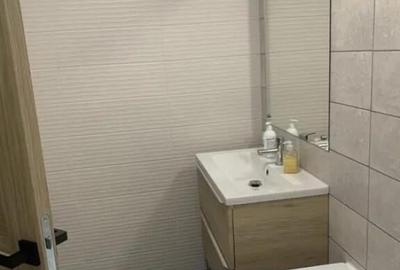 Apartament cu 3 camere, decomandat - zona Centru Civic - 6