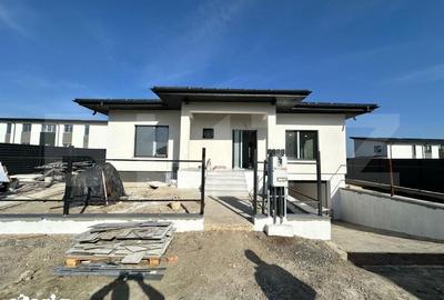 Casă cu 4 camere cu Teren 453 Mp în Miroslava - 9