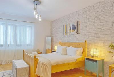 Apartament in casa, Vintage Style, curte, Centrul Istoric Br - 1