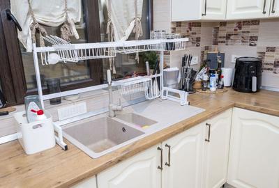 Vila 5 camere complet mobilata, foișor, teren generos - 54