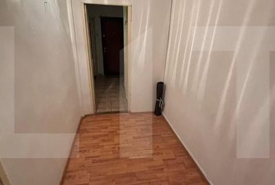 Apartament cu 3 camere decomandat în Șega - 3