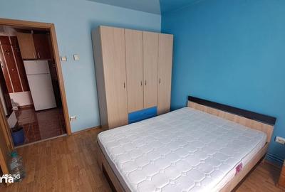 Apartament cu 2 camere decomandat în Ștrand - 2