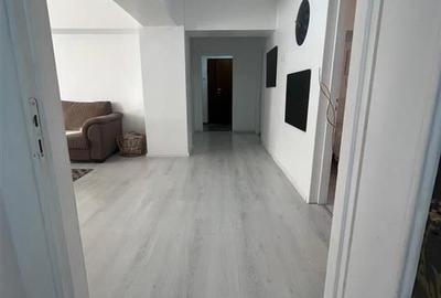 Apartament cu 4 camere decomandat, mobilat în Unirii - 12