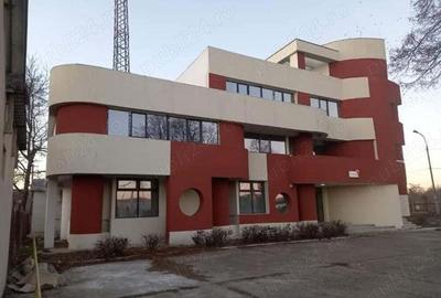 Inchiriez spa?iu comercial VALUE CENTRE BARLAD - 2