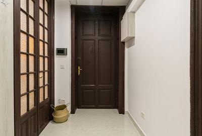 Apartament cu 3 camere, mobilat în Centrul Istoric - 17