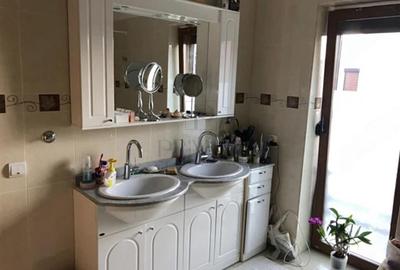 Casă cu 4 camere cu Canalizare în Torontalului - 6