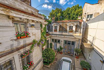 Casă individuală cu 63 camere cu Canalizare în P-ța Romană - 13