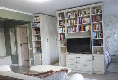 Garsonieră decomandată în Central - 7