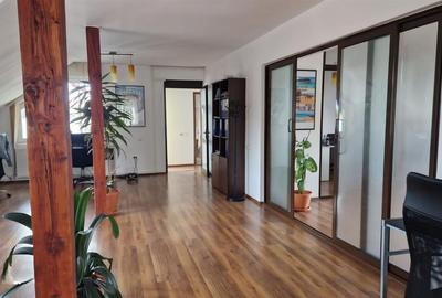 Birou, de 120 mp, în Central - 2