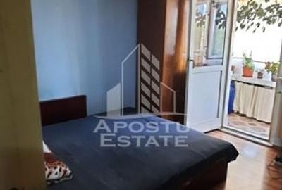 Apartament cu 3 camere, decomandat, etajul 1, zona Sagului - 4