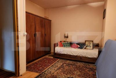 Casă cu 5 camere cu Teren 300 Mp în Libertății - 1