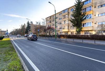 Apartament cu 2 camere semidecomandat, mobilat în Gemenii