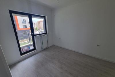 Compozitori-apartament 2 camere bloc nou cu loc de parcare - 9