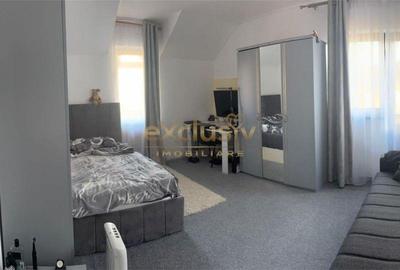 Casă cu 4 camere decomandat cu Teren 488 Mp în Cristian - 10