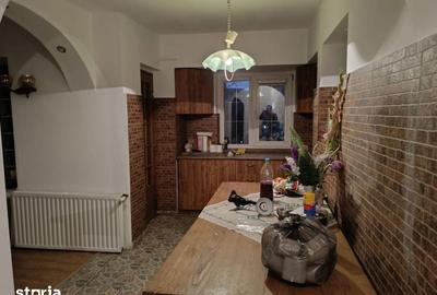 Apartament cu 4 camere decomandat în Est - 12