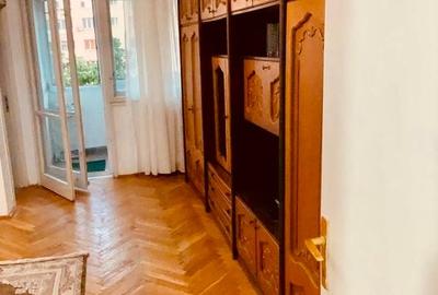 Garsonieră semidecomandată, mobilată în Dristor