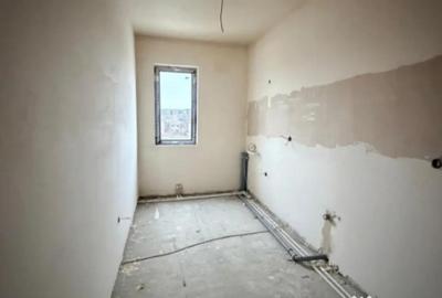 Apartament cu 2 camere decomandat în Kamsas