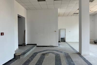 Oferim spre chirie Cladire de birouri - 18