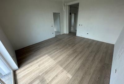 Apartament cu 2 camere decomandat în Freidorf - 2