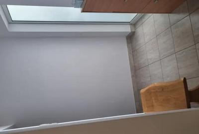Apartament cu 2 camere decomandat în Central - 7