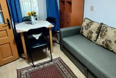 Casă cu 4 camere cu Teren 3600 Mp în Iliești - 3