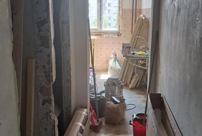 De vanzare apartament cu 2 camere Drumul Taberei - 3