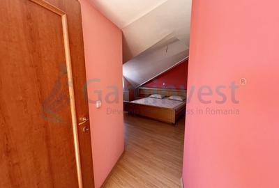 Casă individuală cu 8 camere cu Canalizare în Episcopia Bihorului - 17