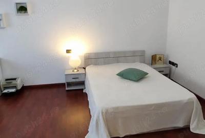 Apartament cu 3 camere decomandat în Central - 9