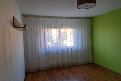 OFERTĂ-NAVODARI ORAȘ- APARTAMENT 3 CAMERE- 74000 EURO- COMISION 0% - 6