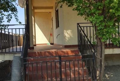 Proprietar vinde vila la serbanesti bacau - 2