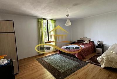 Casă individuală cu 3 camere cu Canalizare în Secuieni - 11