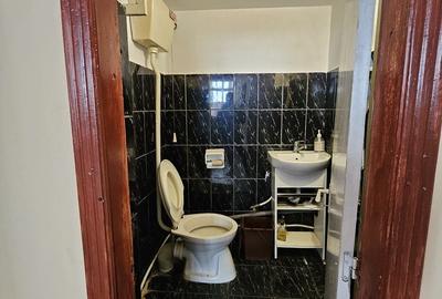 Spațiu comercial, de 25 mp, în Decebal - 3