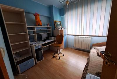 Ultracentral Târgoviște,  vânzare apartament 4camere/2balcoane - 22
