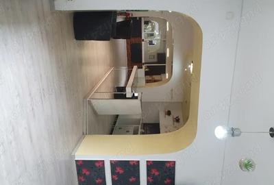 Spațiu comercial, de 220 mp, în Girocului - 5