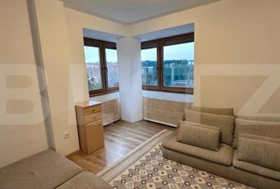 Apartament cu 4 camere decomandat în Centru Civic - 2